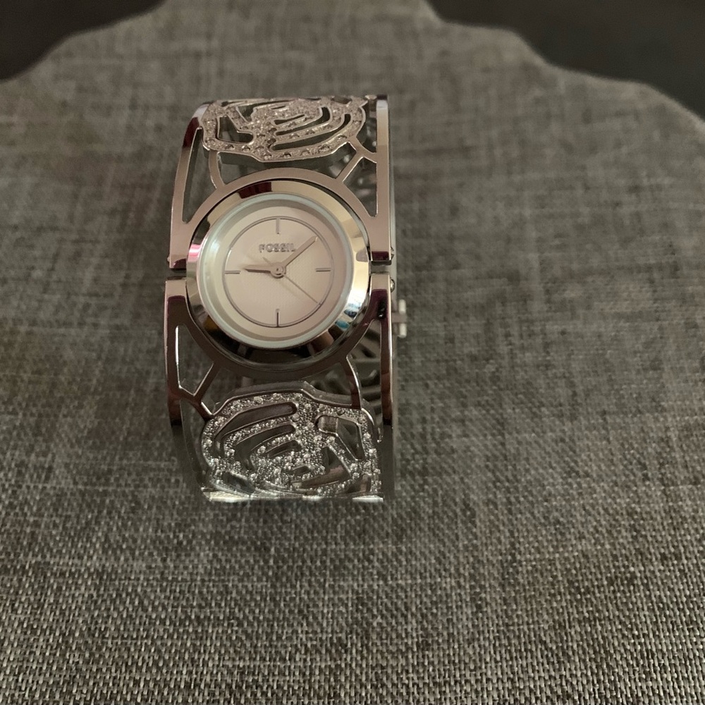 🔥FOSSIL WATCH🔥 - Picture 2 of 14